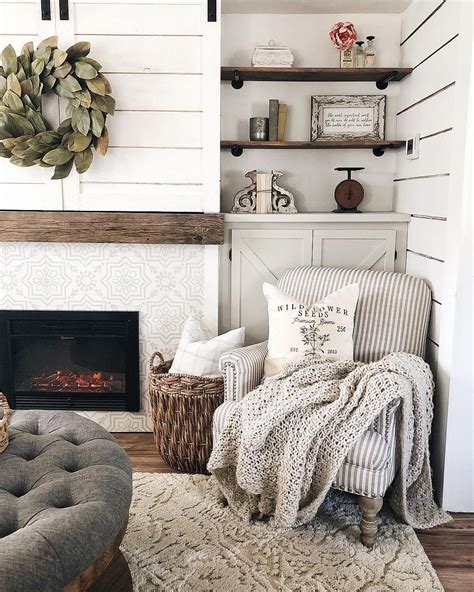 Country quilts and mismatched linens Whitney | Farmstead On First on Instagram: "Really don't think I'll ever get tired of this cozy ...