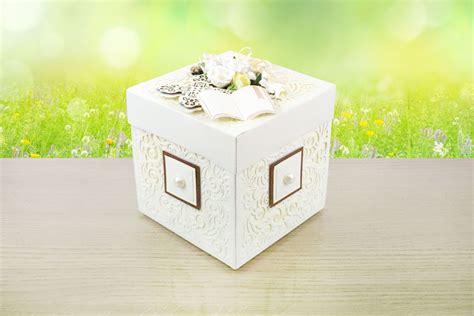 We did not find results for: Stupendous Square Gift Box (465879) - Tattered Lace