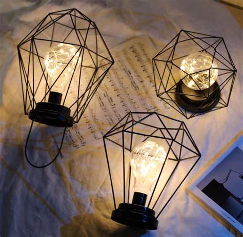 اصنعي اباجورة في البيت بعود المكنسة ب 50dh باقل التكاليف lampe scandinave. أباجورة لمبة ليد - shobaklobak