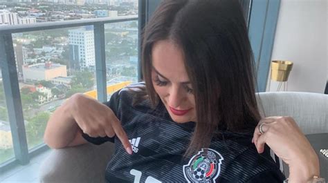 Maybe you would like to learn more about one of these? Liga MX: Irene Martínez, ella es la bella esposa de Héctor ...