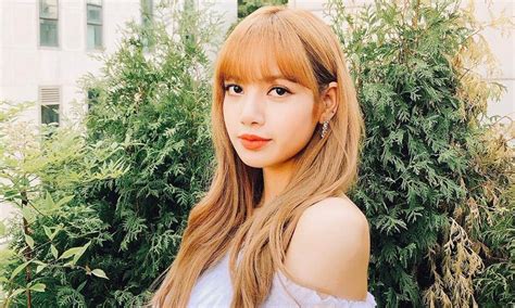 Nunca se sabe con qué puede sorprender. Lisa de BLACKPINK será mentora en el programa chino Idol ...