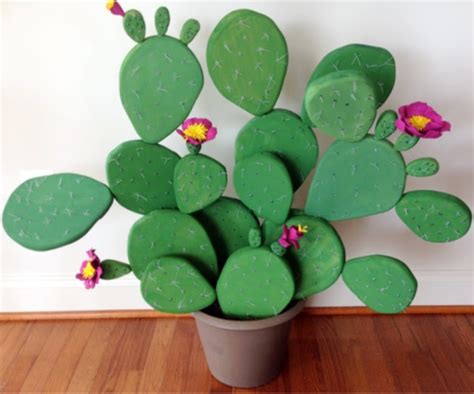 Cactus flowers are showy and usually quite large. DIY Foam Flowering Cactus | Cactus flower, Cactus centerpiece