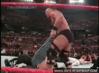 As if winning the wwe title by chairshotting sheamus' entire league of nations stable and triple h weren't impressive enough, the big dog climbed the side of the cage last night with his arm folded into a chair, then tossed it over the celtic. GIF Roundup: Chairs - Cageside Seats