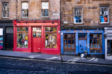 Plastic free edinburgh, edinburgh, united kingdom. Wizardry shop on Victoria Street in Edinburgh, Scotland, U ...