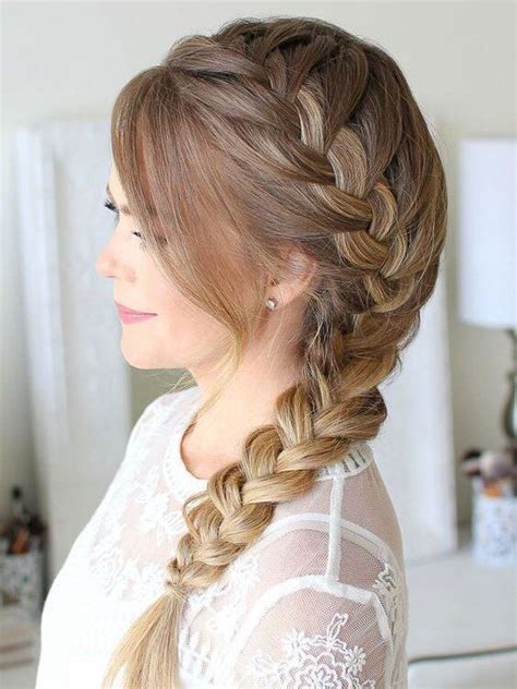 It is a super simple look that. Hairstyles That'll Look Gorgeous With Your Easter Hat in ...