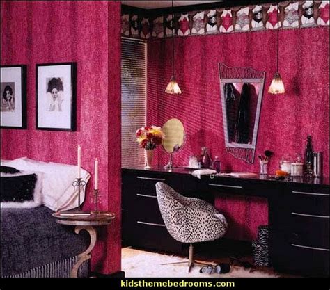 Especially if you grab the brushes and rollers and do it yourself. Decorating theme bedrooms - Maries Manor: Moulin Rouge ...