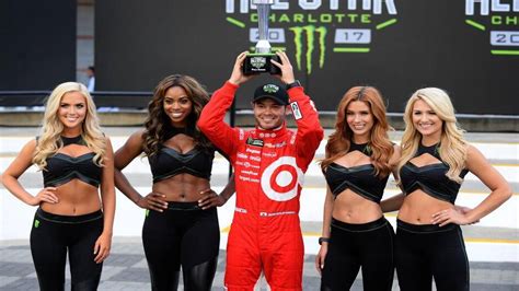 Monster energy girls help kurt busch prepare for nascar playoffs. NASCAR Monster Energy All-Star Race starting lineup 2017 ...