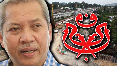 © provided by free malaysia today the viral picture of annuar musa allegedly flouting the mco at an event in cheras recently. Annuar sangkal Umno halang Kelantan bina lebuh raya rakyat ...
