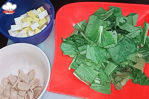 Sayur bening daun katuk ini hanya merupakan salah satu contoh resep sayur bening yang bisa anda coba. Resep Sayur Sawi Putih Bakso : Resep Tumis Sawi Putih ...