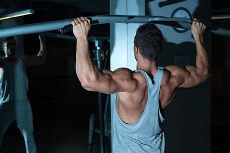 Les dejo otro ejercicio para hacer en casa. Musculación de espalda en casa - Los 7 mejores ejercicios