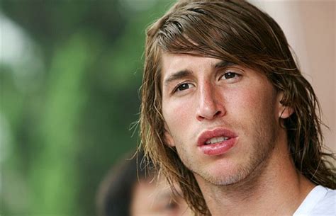 He is never ashamed to sport with different hairstyles on his sergio ramos has black hair but this did not prevent him from having a platinum blonde look on his hair. Sergio Ramos Haircut : Men who are looking to give ...