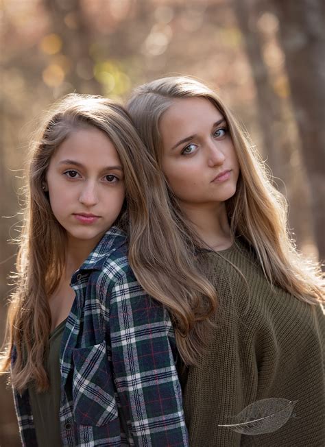 This page lists photo of teenager/young teen. Julianne & Liddy {Greenville Teen Photographer} - Lori ...