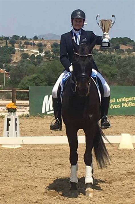 Μόνο μπράβο και περηφάνια για τον χρυσό 24χρονο αθλητή μας από τα γιάννενα! ΧΡΥΣΟ ΜΕΤΑΛΛΙΟ ΑΠΟ ΤΗΝ ΠΡΩΤΑΘΛΗΤΡΙΑ ΛΑΒΙΝΙΑ ΜΑΚΡΟΠΟΥΛΟΥ ...