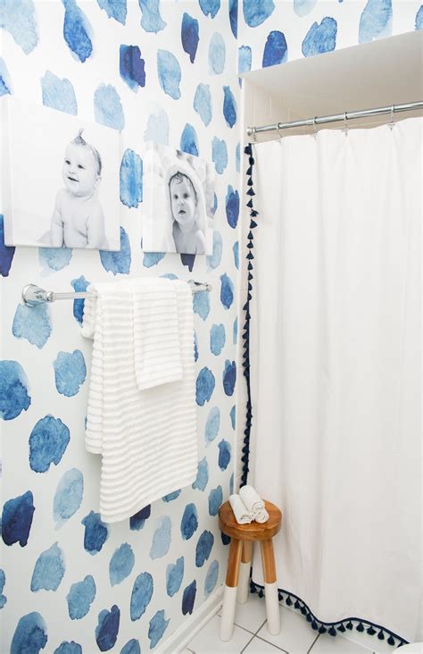 The hues can be wild or mild, but don't be tempted to give the kid's bath a mature palette. Toddler Girl Bathroom Ideas | Girl bathrooms, Home decor ...