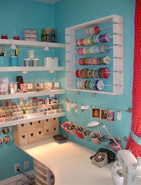 This is a craft room that's been very well organized. Style A Kid: Best Craft Rooms EVER!!! - inspiration to ...