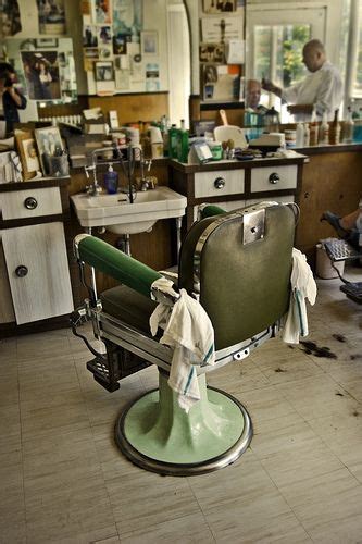 Alexander salon barber chair (38113). All Things Barber Shop … | Barber, Barber shop, Barber chair