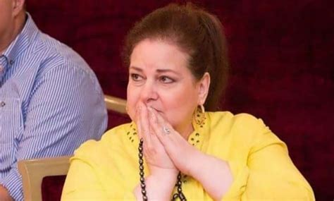 فقد دخلت الفنانة دلال عبد العزيز المستشفى منذ أواخر شهر أبريل الماضي، أي ما يقرب من 70 يوما. دلال عبد العزيز تطلب رؤية سمير غانم.. لن تصدق كيف تصرف ...