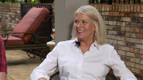 I love the atmosphere, the dressing room is cozy and inviting, and the owners do such a great job of welcoming every person who walks through the door. Southern Sassy Episode 304 - YouTube
