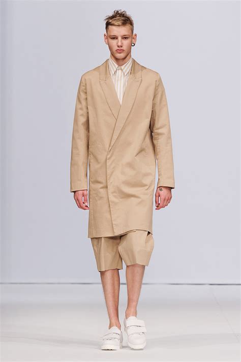 Maintained by sipun ku mahanta. WHYRED Spring/Summer 2016 - Fucking Young!