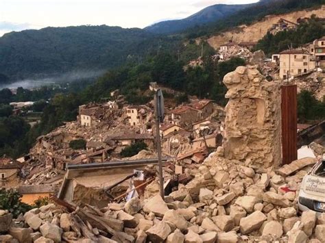 Torna a tremare la terra tra norcia e accumoli con una magnitudo di 4.1. Terremoto di Norcia del 1979. Amatrice e paesi dell'alta ...