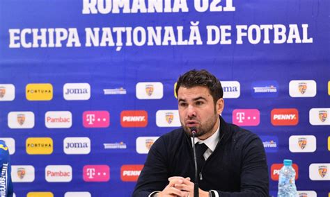 For primary use with football manager 2020. Mutu nu mai vine la CFR Cluj! Neluțu Varga a pus ochii pe ...