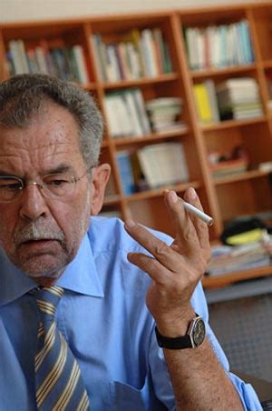 Start start wer ist wer wer ist wer biografie von dr. Alexander Van der Bellen politician in poll - public ...