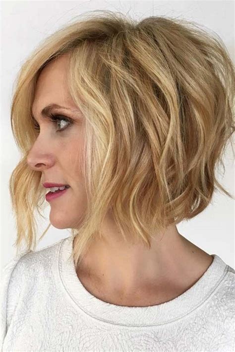 Messy lilac hairstyle for short hair: Short Hair Styles For Woman Over 50 With Thick Hair / 25 Chic Short Hairstyles For Thick Hair In ...