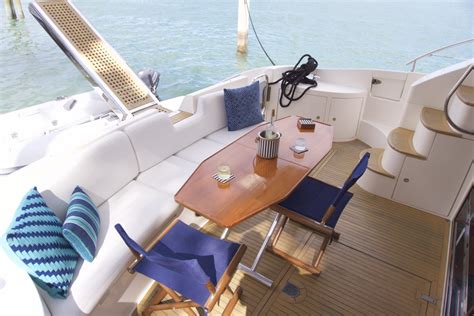 Luxury yachting experience in miami. 50 Azimut Happy Place | Luxury Yacht Charter | The Advantaged