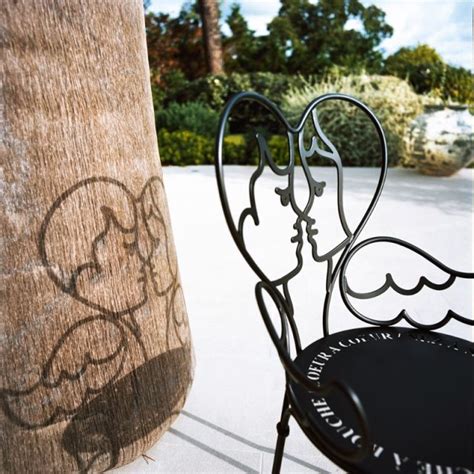 Une chaise sur le toit, c'est un endroit où la décoration se met dans tous ses états! Il Baise Sur Une Chaise - Une Fille Cochonne Baise Son Pere Sur La Chaise Porn300 Com ...