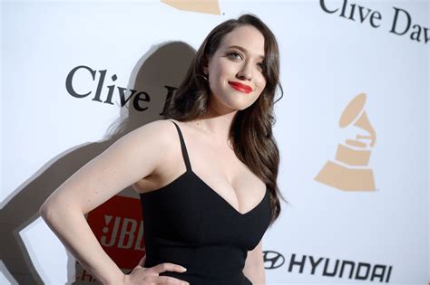 Online rumors of josh grobans's dating past may vary. Dollface: Kat Dennings va jouer dans le pilot pour Hulu