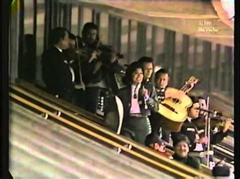 Amor sin medida — queta jimenez. QUETA JIMENEZ "LA PRIETA LINDA" ( En vivo 1969) - "Un Rio ...