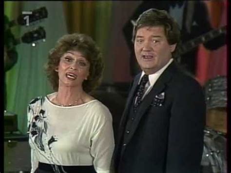Milan chladil was born on february 8, 1931 in brno, czechoslovakia. Yvetta Simonová a Milan Chladil - Chraňte si lásku - YouTube