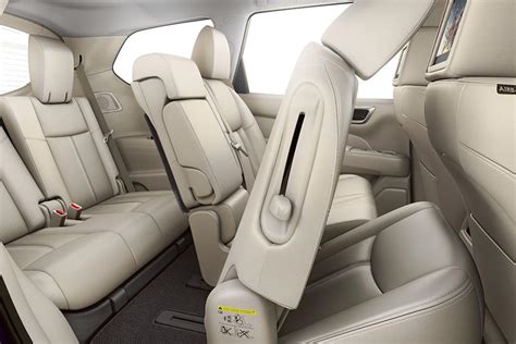 2021 nissan pathfinder platinum interior. 2021 Nissan Pathfinder Interior Review - Seating ...