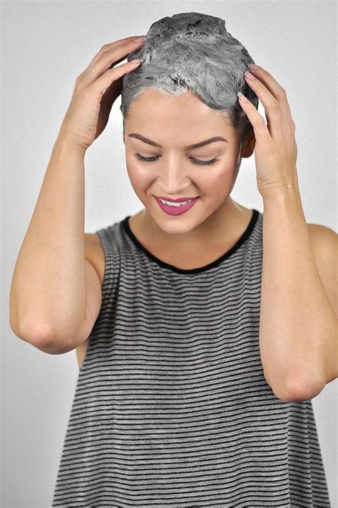 Switching to lighter hair color, especially if you have colored your hair for a long time darker can be quite a challange and very damaging to your hair. How to Remove Hair Color at Home Fast | Hair color remover, Hair dye removal, Removing permanent ...