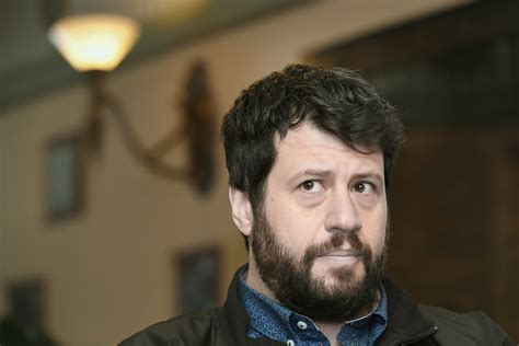 11:31 az ország egyik legbotrányosabb véleményvezére, puzsér róbert sem tökéletes, ugyanis van valami, amit nagyon megbánt. Csúnyán összebalhézott Varga Viktor és Puzsér Róbert