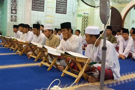 Definisi kokurikulum yang paling tepat ialah. Sekolah Rendah Kebangsaan Felda Bukit Cerakah - Kronis u