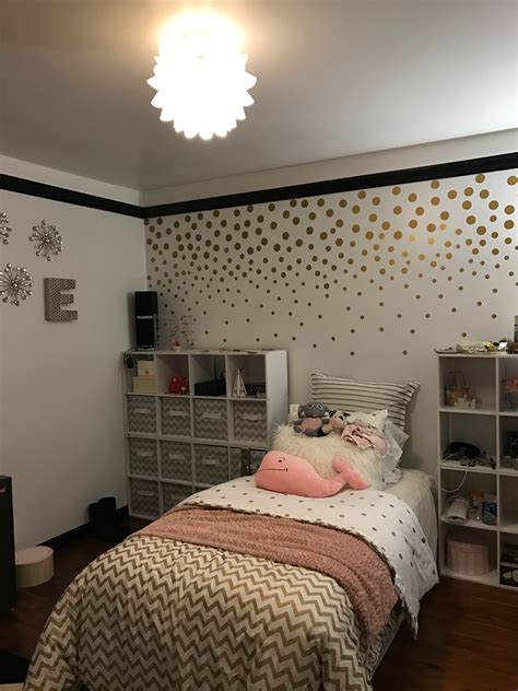 Pink and black room designs hot lime green bedroom ideas org white. Pin by Robyn Easton on Emily's Bedroom (Black, Gold and Pink) | Bedroom black, Room makeover, Home