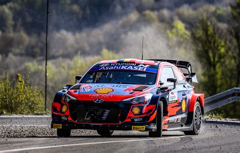 Thierry neuville boosted his world rally championship title hopes by scoring a memorable win on home soil at the ypres rally to end his and hyundai's victory drought. Thierry Neuville conferma: "Ci vediamo alla Targa Florio ...