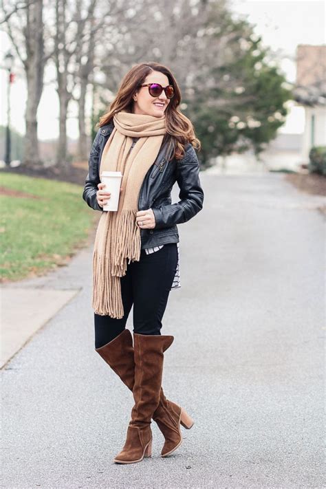 Fashion images mom style style inspiration free people. Fringe Scarf Winter Outfit | Ropa, Moda y Moda de invierno