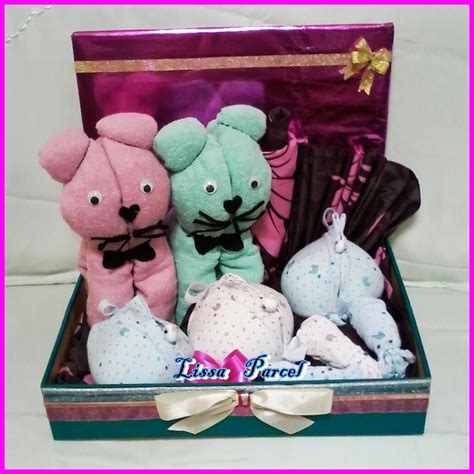 Cara membuat hantaran pernikahan dari handuk bentuk boneka diy : Parcel Hantaran Pernikahan: Parcel Hantaran Handuk ...