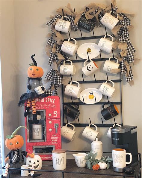 Best halloween coffee drinks from 43 best halloween quotes images on pinterest. #halloweendecor #coffeebarideas #raedunn | Coffee bar ...