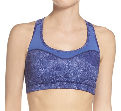 Prefer your activewear with a bit of personality? Zella Curve Sports Bra | Bra, Supportive sports bras, Sports