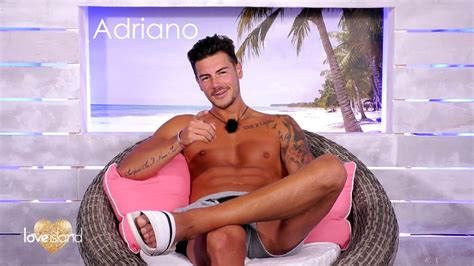 For the 2021 series, love island producers said they were looking at finding islanders with disabilities to create a more diverse cast. Zweck-Couple: "Love Island"-Adriano bandelt mit Emilia an ...