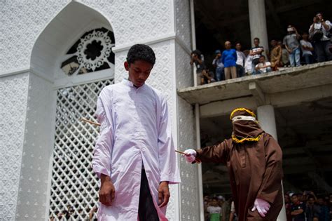 Oic organisation of islamic cooperation. Public Caning in Malaysia's Kelantan State 'Only for ...