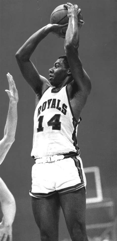 Share oscar robertson quotations about basketball, team and high school. File:Oscar Robertson 1966.jpeg - Wikimedia Commons