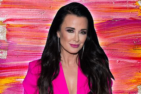 Hot busty blonde loves rough sex! Kyle Richards Gets Lighter Brown Hair Color with ...