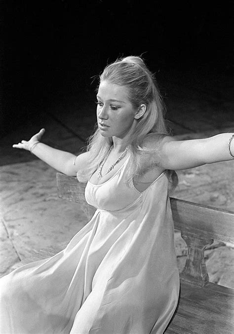 Boasting remarkable versatility and palpable sensuality, this british actress has turned into the thinking man's. Helen Mirren / as Cressida, in a scene from "Troilus and ...