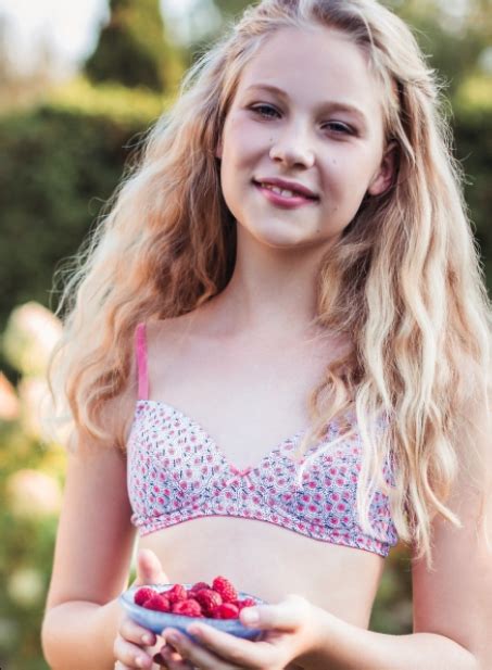 What makes you think if a 13 year old boy is cute? Which bra is perfect for a 13-year-old girl? - Quora