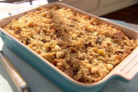 Prepare this fast, easy, delicious recipe in the crockpot. Trisha Yearwood's Thanksgiving Recipes | Thanksgiving ...