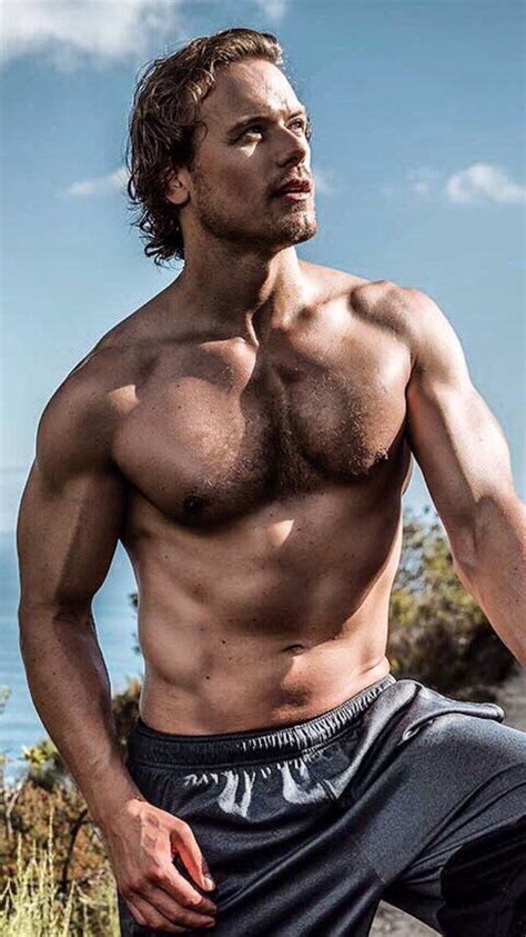 Your #1 fan source for everything sam heughan, the handsome and talented scottish actor, star of sam heughan and graham mctavish have finally revealed the uk and us covers of their upcoming. How Did Sam Heughan Get Shredded? - Workout Schedules and ...